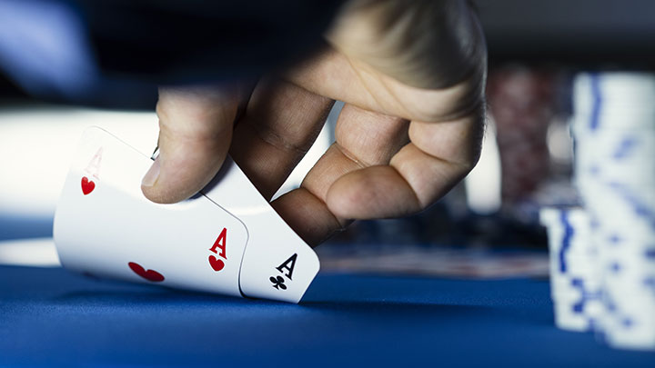 Pair of aces poker hand